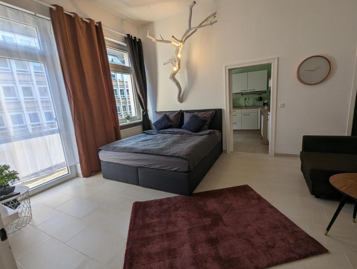 Schoenes Apartment Mitten In Der Stadt III 科布倫茨 外观 照片